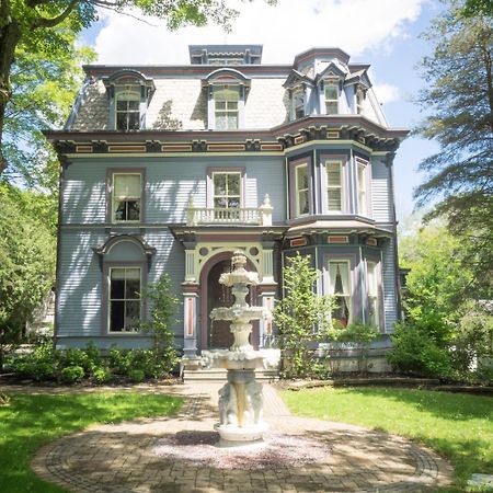 The Bevin House B&B East Hampton Buitenkant foto